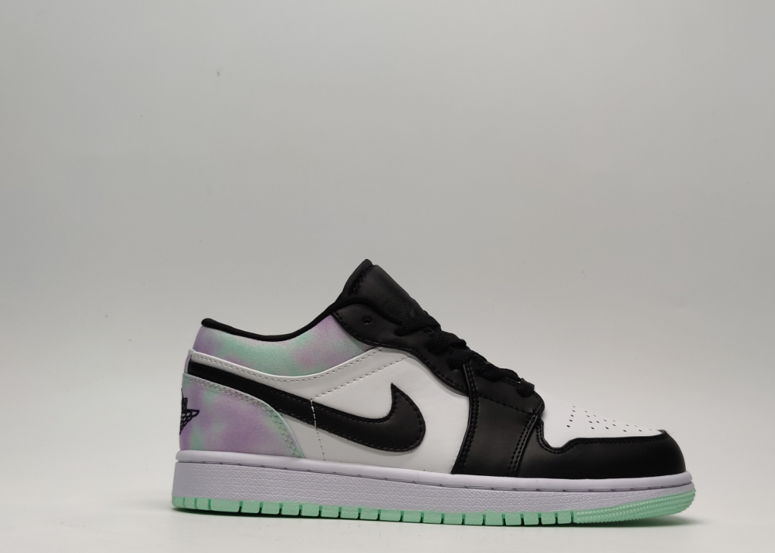 Women's Running Weapon Air Jordan 1 Low White/Black Shoes 0199 Women's Running Weapon Air Jordan 1 Low White/Black Shoes 0199